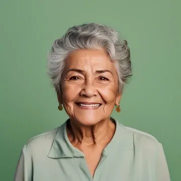 资讯作者与编辑团队